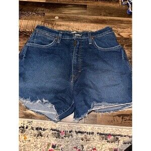 Levi high waisted shorts